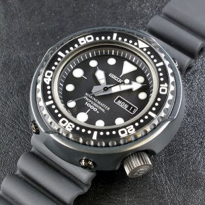 The Ultimate Seiko Tuna Collector's Guide – 60CLICKS