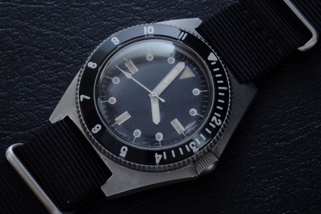 Vintage 1970 Benrus Type 1 Dive Watch